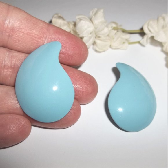 Vintage Earrings Turquoise Blue Painted Retro Style Post Stud Jewelry Set A308 - Picture 7 of 7